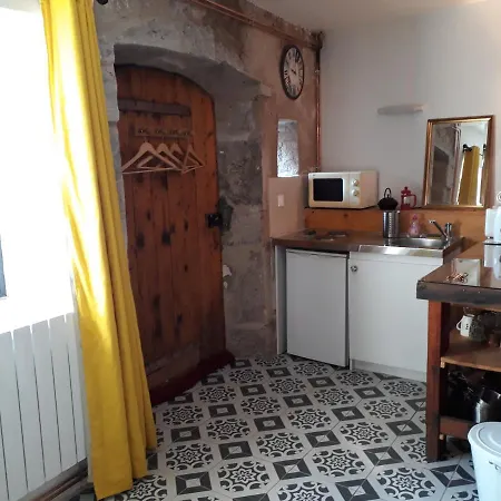 Apartment Caraussane Caractere Terrasse Sur Jardin Et Wifi Via Fibre En Coeur De Sete