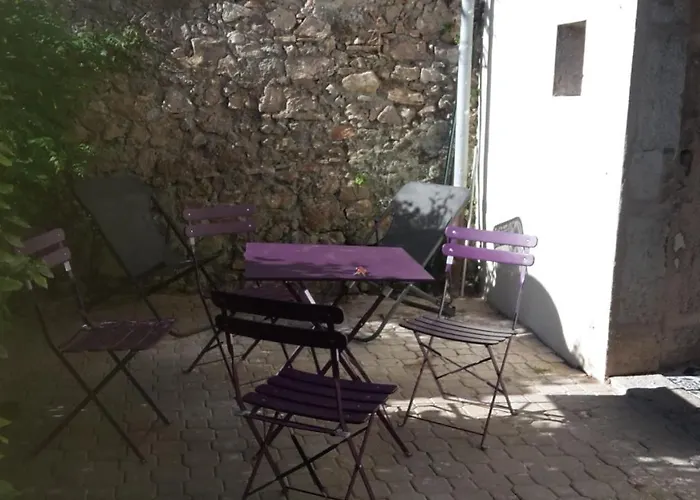 Caraussane Caractere Terrasse Sur Jardin Et Wifi Via Fibre En Coeur De * Sète