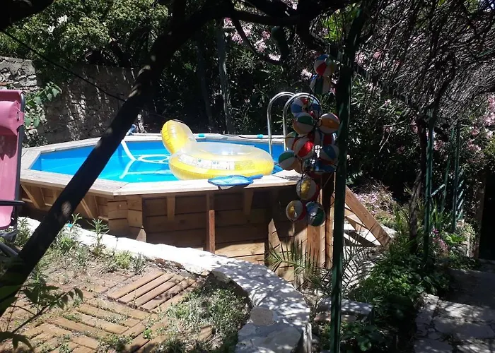 Caraussane Caractere Terrasse Sur Jardin Et Wifi Via Fibre En Coeur De * Sète